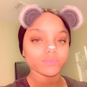 Meet your Posher, Brea